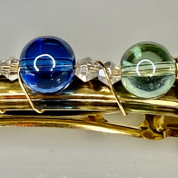 Hand Crafted Blue & Green Round Bead & Clear Crystals Gold Tone Hair Clip - Picture 4 of 7
